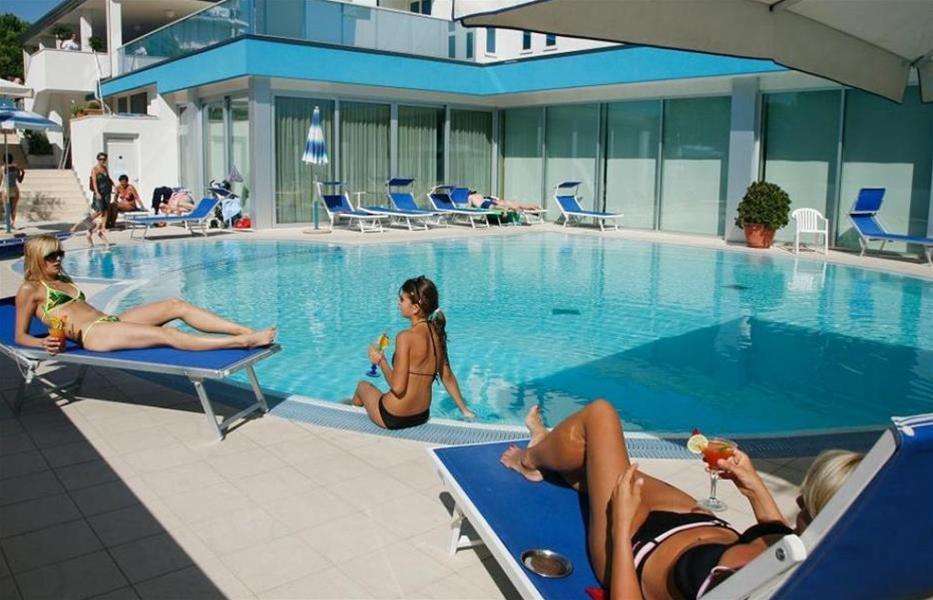 Hotel Parigi ビビオーネ エクステリア 写真